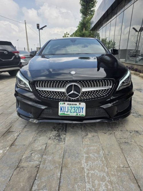 2015 CLA 250 BENZ