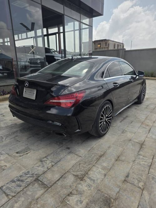 2015 CLA 250 BENZ