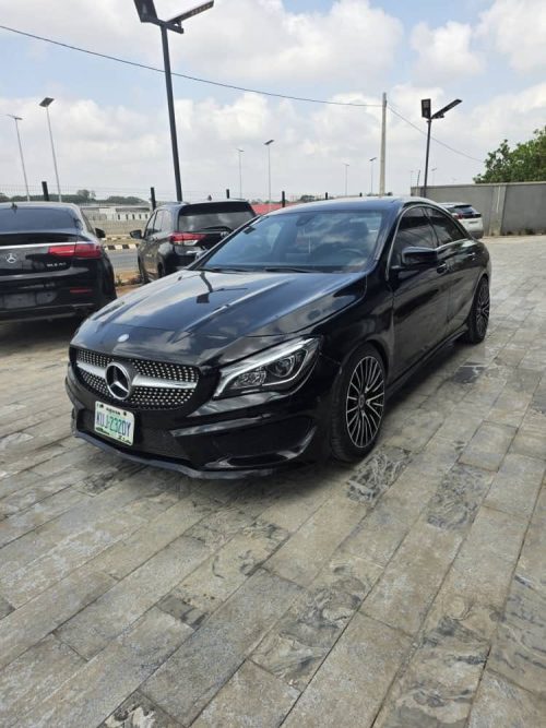 2015 CLA 250 BENZ