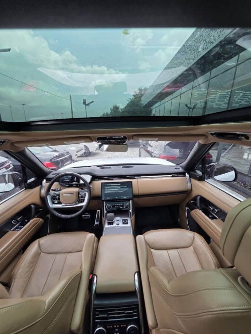 Range Rover 2024 model